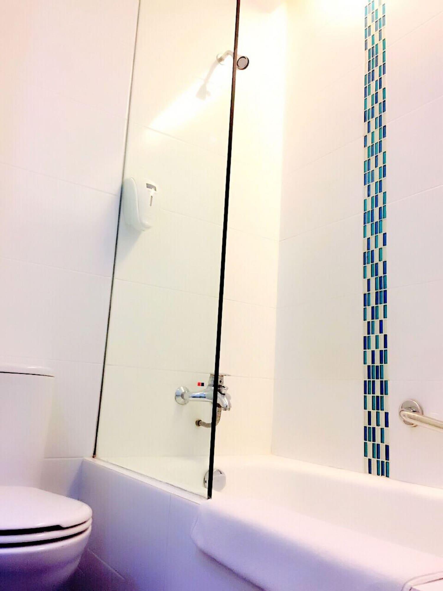 89 Hotel Batam Eksteriør billede