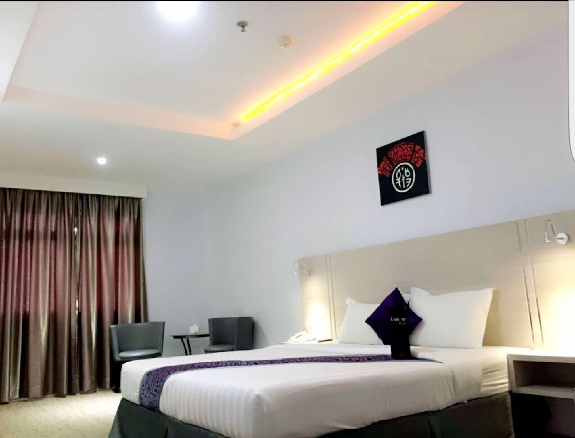 89 Hotel Batam Eksteriør billede