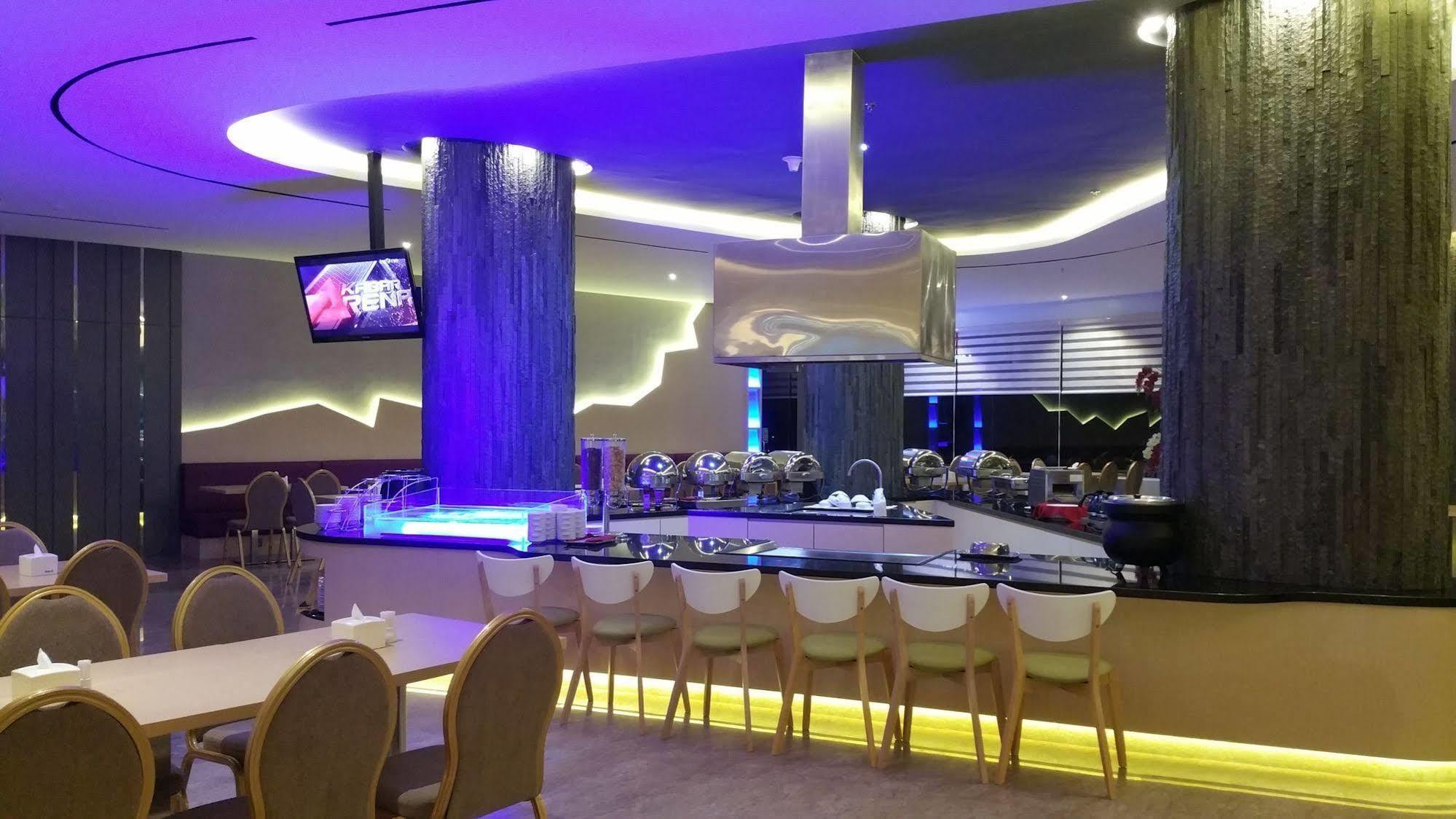 89 Hotel Batam Eksteriør billede